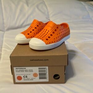 Native toddler size 5c shoes Jefferson style. Orange. NWT.